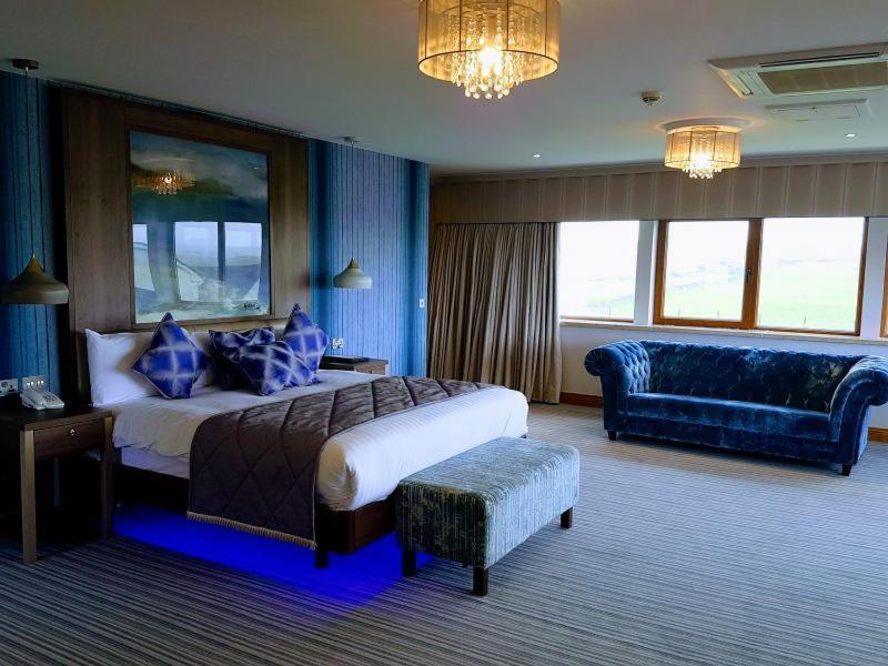 Diamond Coast Hotel เอนนิสโครน ภายนอก รูปภาพ